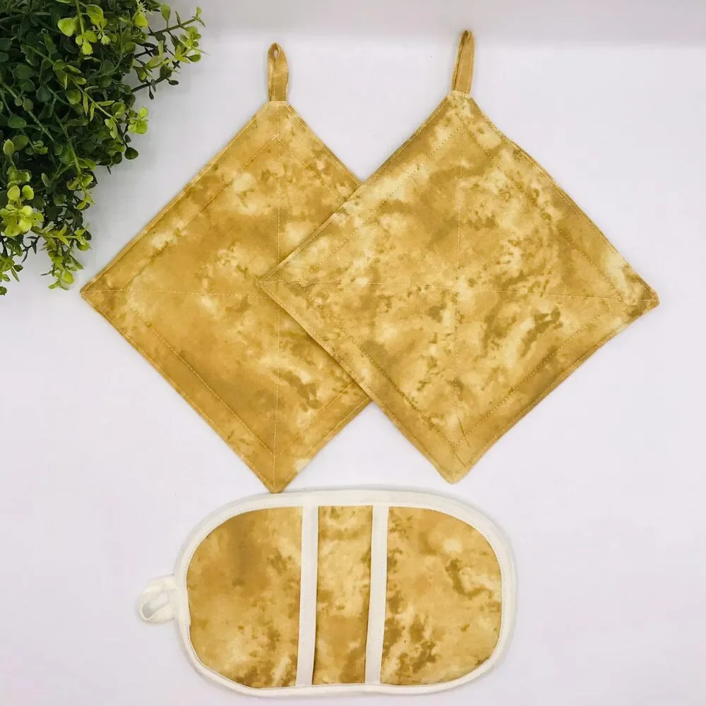 3 Piece Baking Set: 1 Finger Hotpads and 2 Square Potholders, Neutral Tans